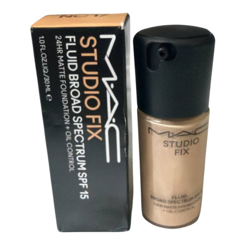 MAC Studio Fix Fluid SPF 15 Foundation NC17 30ml / 1oz New In Box