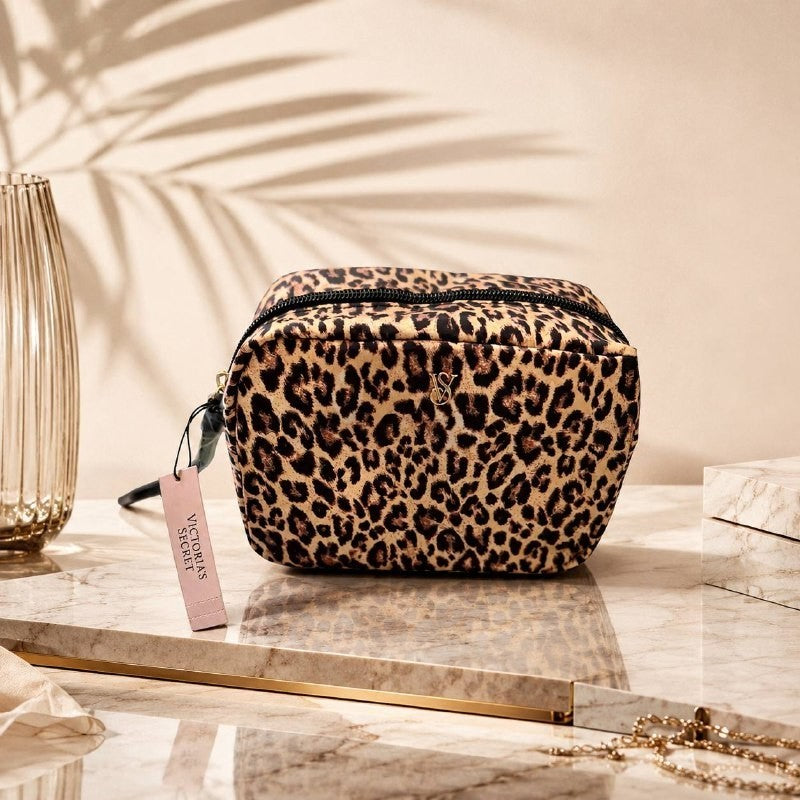 VS Leopard Print Cosmetic Bag Travel Makeup Organizer Pouch Zip Closure NWT