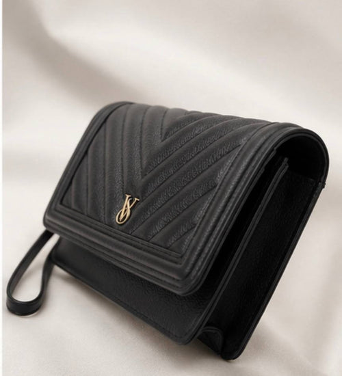 NWT Victoria’s Secret Black Wristlet Wallet Clutch Card Holder Zip
