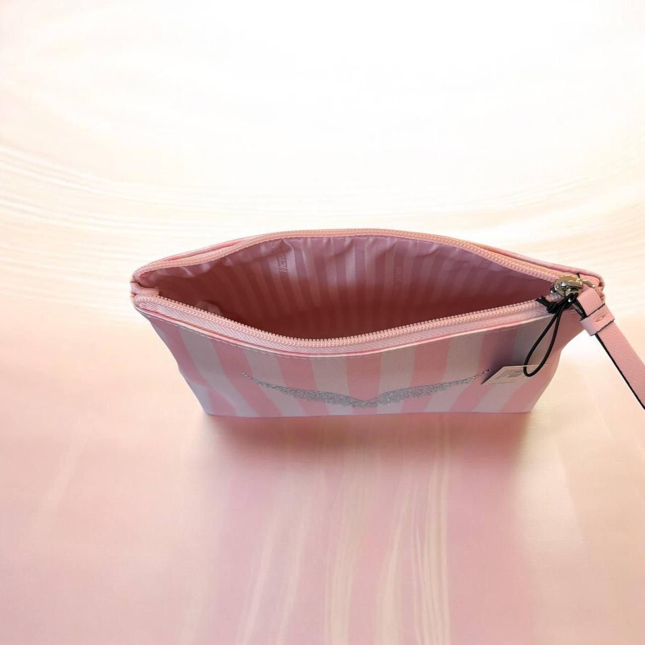 Victoria’s Secret Pink Stripe Makeup Cosmetic Pouch Bag NWT Travel
