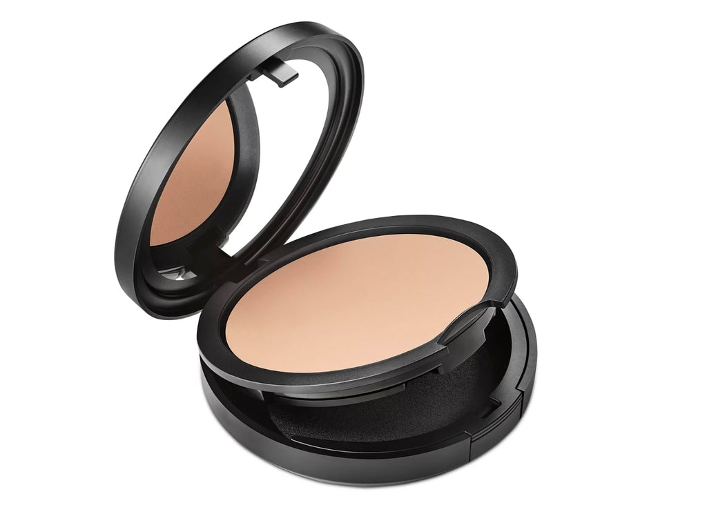 New Formula MAC Cosmetics Studio Fix Powder Plus Foundation 24HR Oil Control NW18
