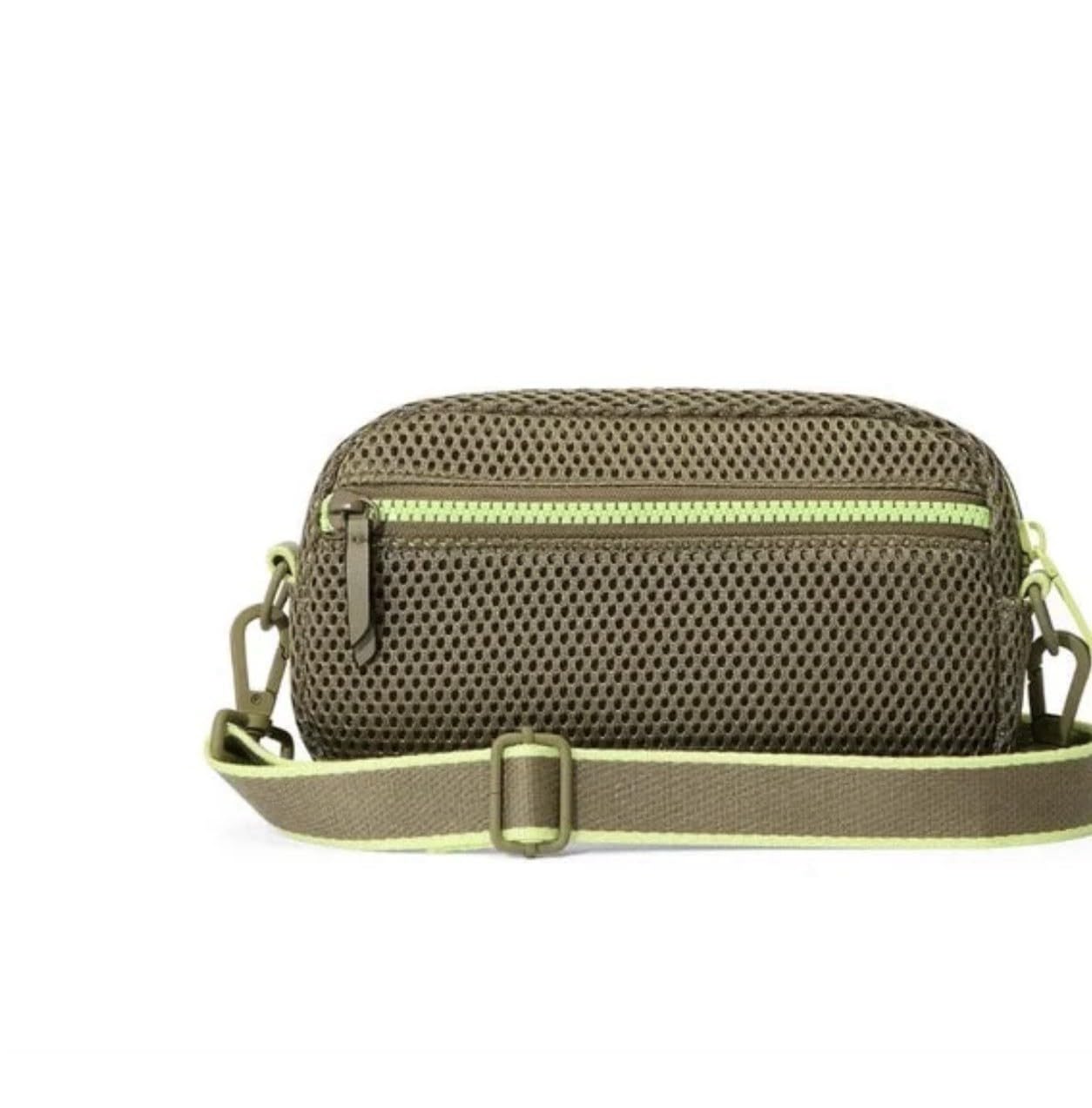 Victoria’s Secret VSX Belt Bag Crossbody Green Mesh Fanny Pack Adjustable Strap Zip Closure New