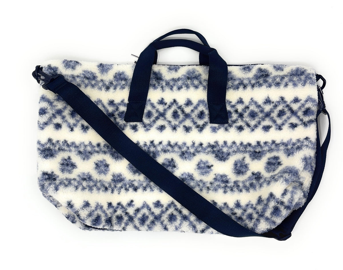 Victoria's Secret PINK Cozy Plush Weekender Bag