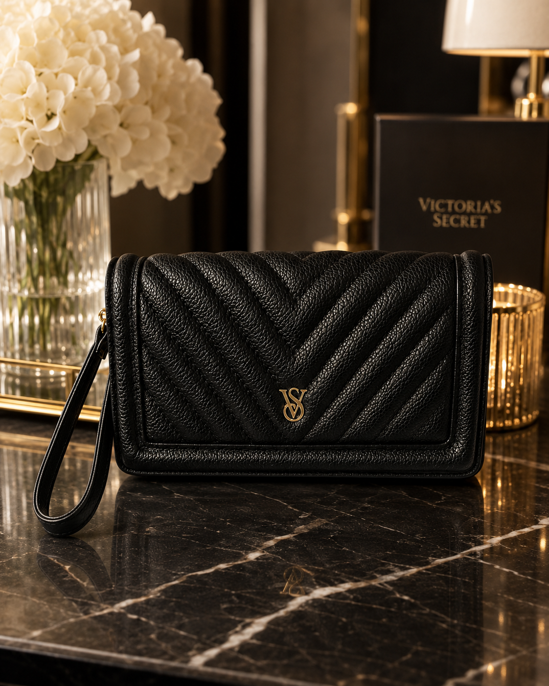 Victoria’s Secret V-Quilt Phone Wristlet, Black